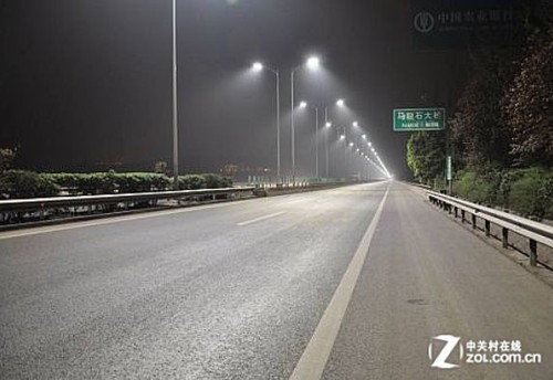 重庆市直管道路将正式使用LED照明